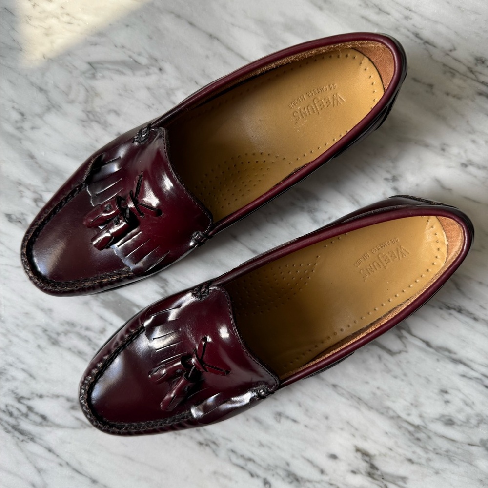 G.H. Bass & Co. Weejuns Women’s Leather Tassel Loafers in Burgundy Size 7.5